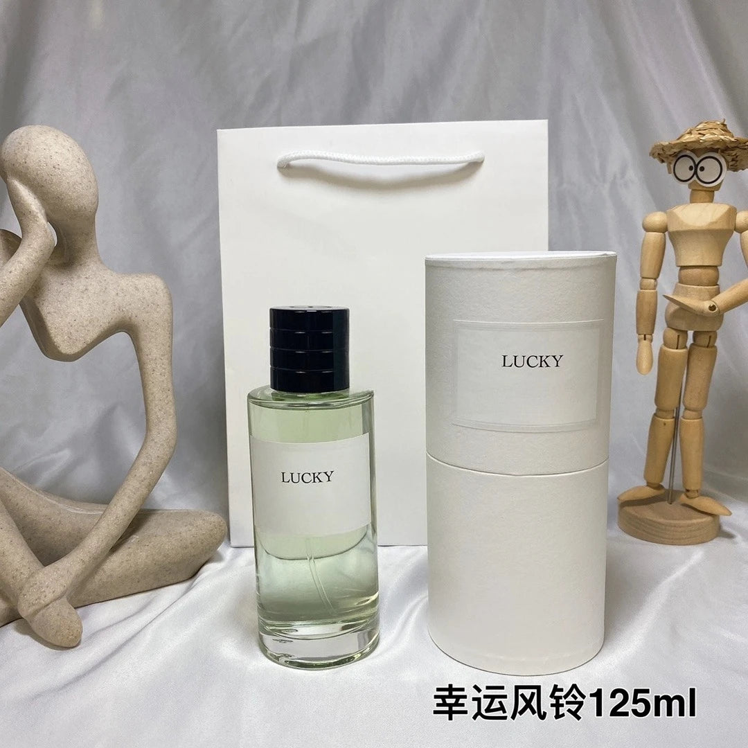 100/125Ml Unisex Brand Perfume Floral Herbal Notes Featuring A Mysterious Elegant And Rich Fragrance For Social Occasions
