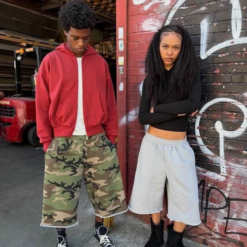 Unisex Camouflage Wide Leg Capri Pants, Streetwear Loose Fit Cropped Trousers