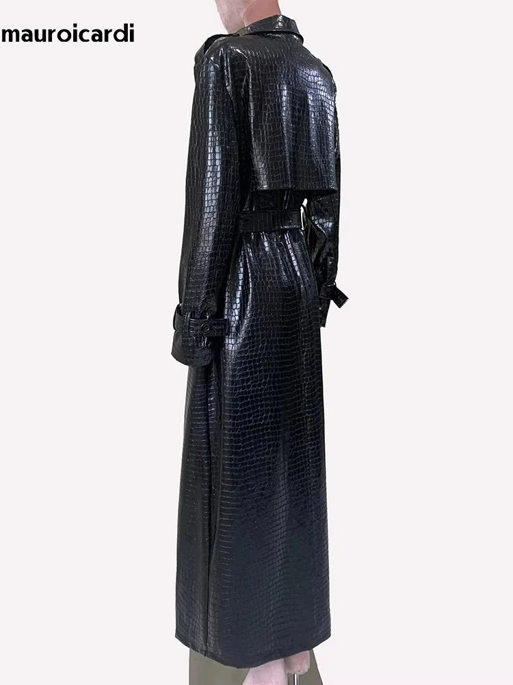 Mauroicardi Spring Autumn Extra Long Shiny Reflective Crocodile Print Pu Leather Trench Coat for Women Luxury Designer Clothes
