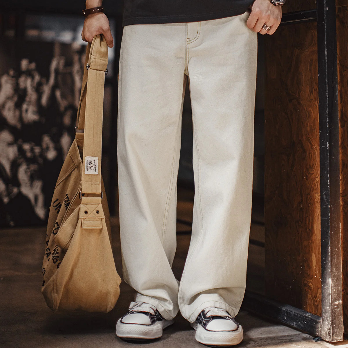 Maden Men's Vintage White Heavyweight Washed Jeans Straight 100% Cotton CleanFit Casual Pants with Zip Fly for Spring and Autumn