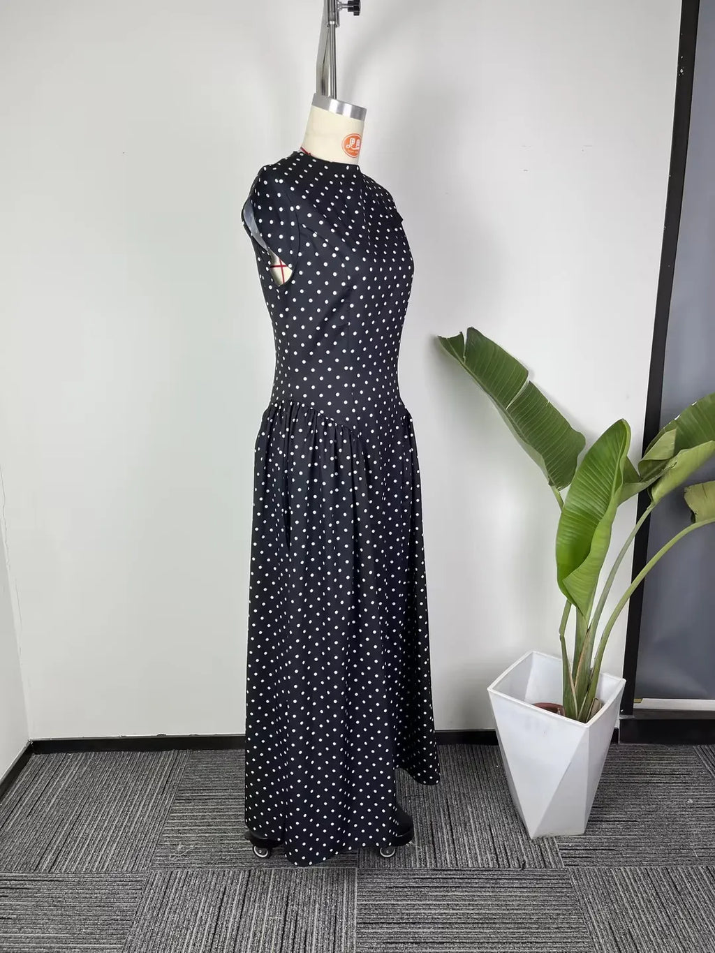 French Elegant Solid Backless Slim Fit Dress