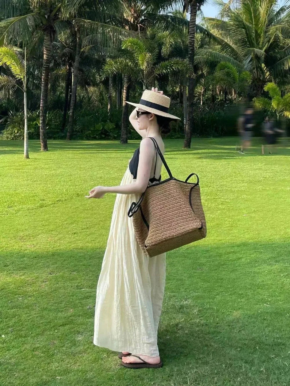 Fashion Vintage Straw Baskets Bag Straw Handmade Woven Beach Bag Korean Style Large Capacity Tote Bag Women Accessory