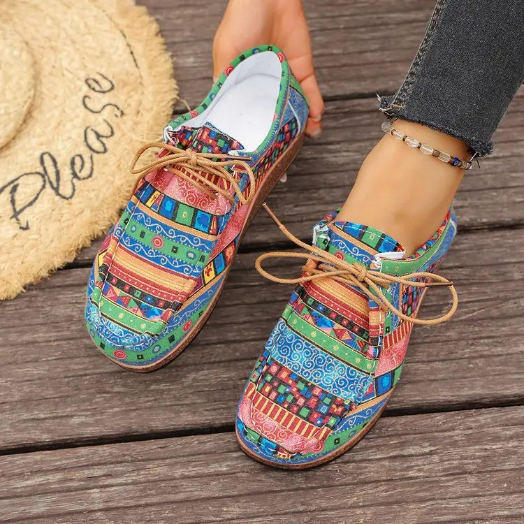 Spring 2025 Women's Printed Canvas Shoes Flat Platform Casual Toe Loafers Breathable Autumn Fashion Sneakers