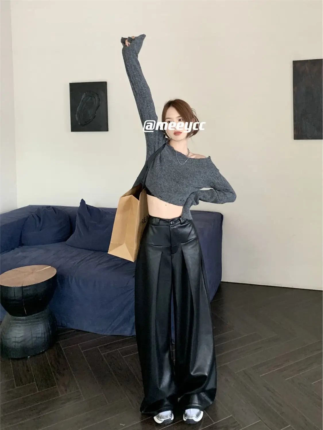 2025 New Loose Slimming Pleated Striped Casual Wide Leg Pants for Women's Autumn Street PU Leather Pants Female Clothing