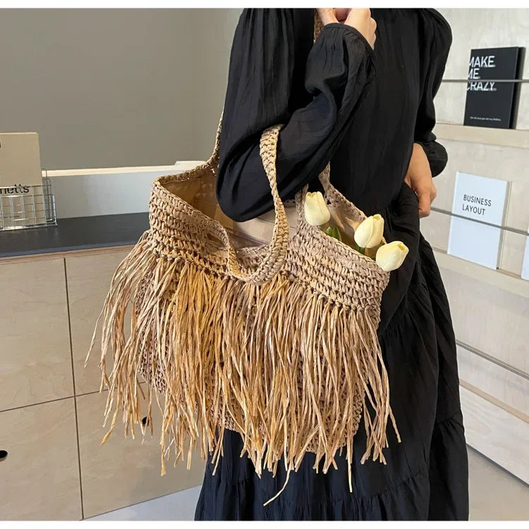 Casual Tassel Woven Women Shoulder Bags Handmade Fringe Lady Handbags Summer Beach Large Tote Bag Big Shopper Purse for Vacation