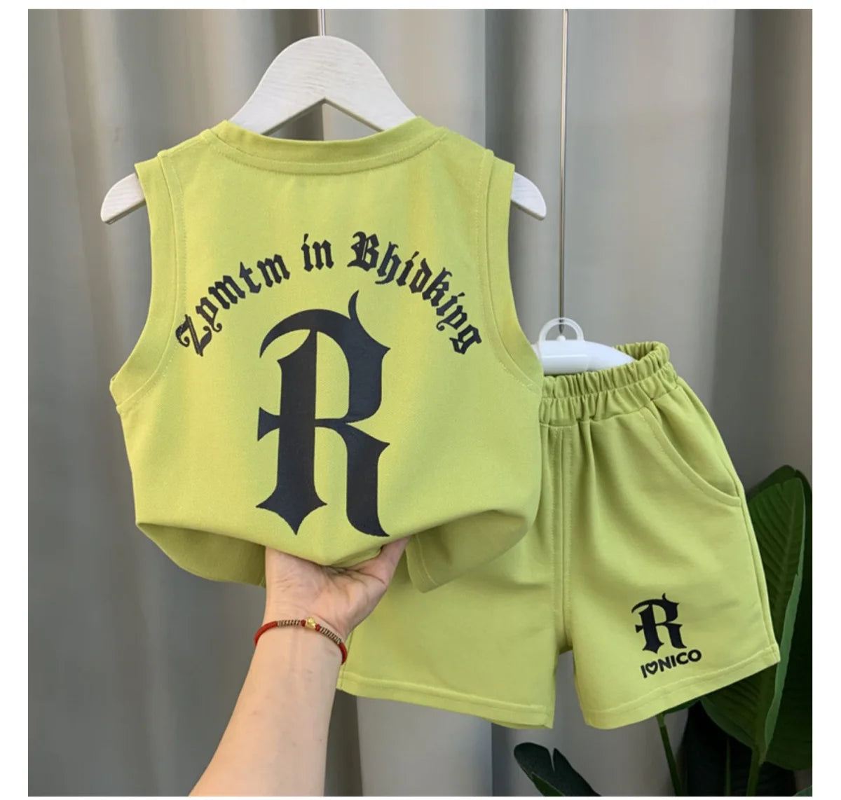 Children's Summer Clothing Set 2026 New Fashionable Boys and Babies Sleeveless T-shirt Shorts 2-Piece Girls' Casual Sports Set