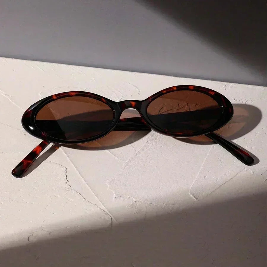 Vintage Oval Sunglasses 2025 Men Luxury Brand Designer Small Oval Sun Glasses Retro Fashion Women Sun Glasses Oculus