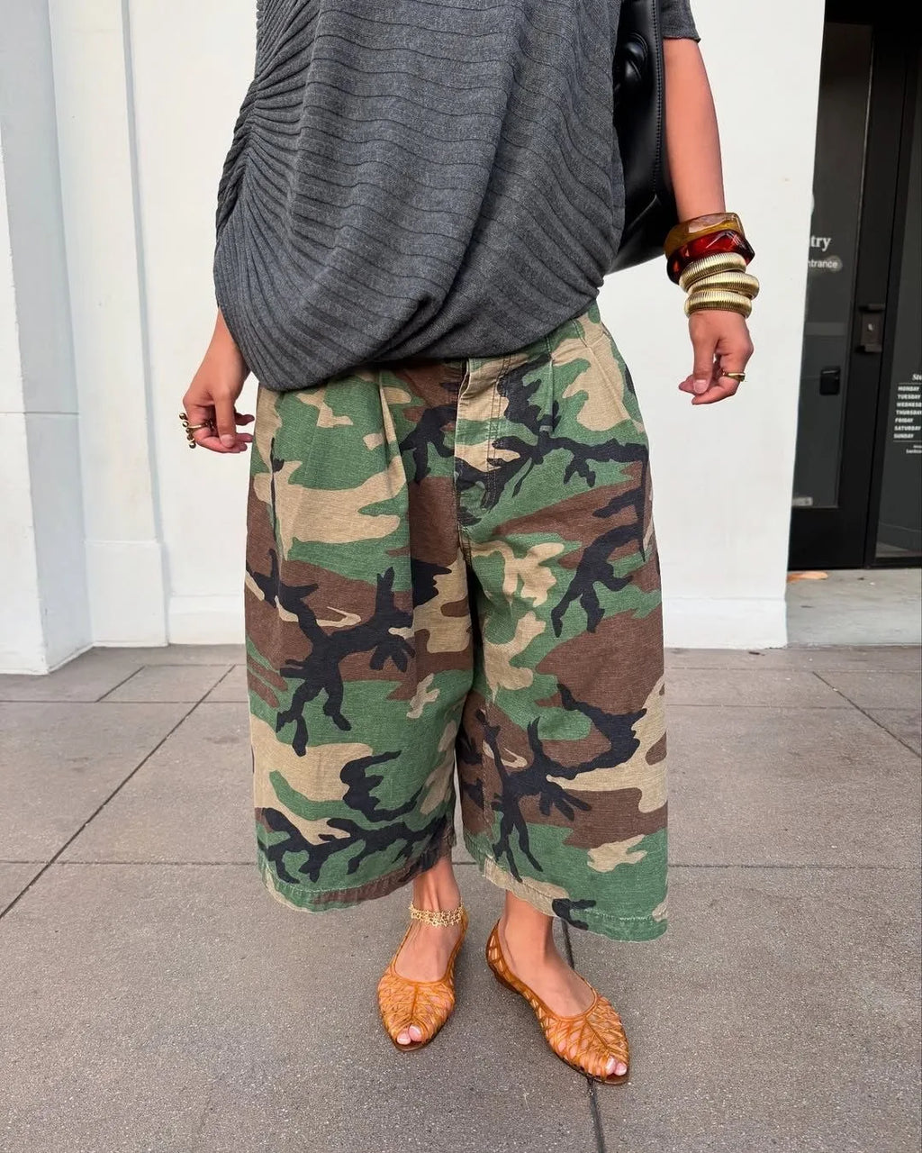 Women's Camouflage Wide Leg Pants Loose Casual High Waist Trousers Vintage Pockets Cropped Pants 2025 Streetwear Harajuku Capris