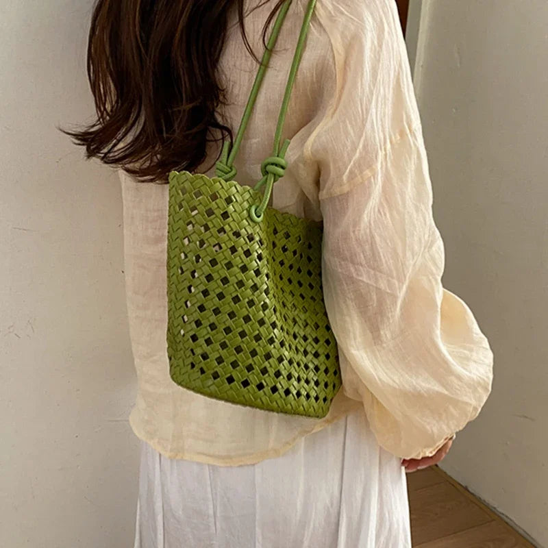Hand-woven Openwork handBag With Zipper Inner Pocket,summer Pu Leather Beach Bucket Bags,large Capacity Simple Shopping handBag