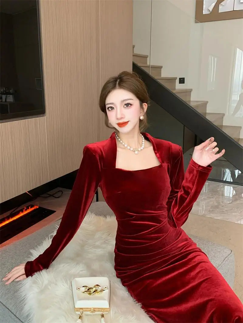 Socialite's Golden Velvet Fish Tail Long Dress Women's Red High-end Temperament Waist Cinching Dress Light Luxury Hip Hugging