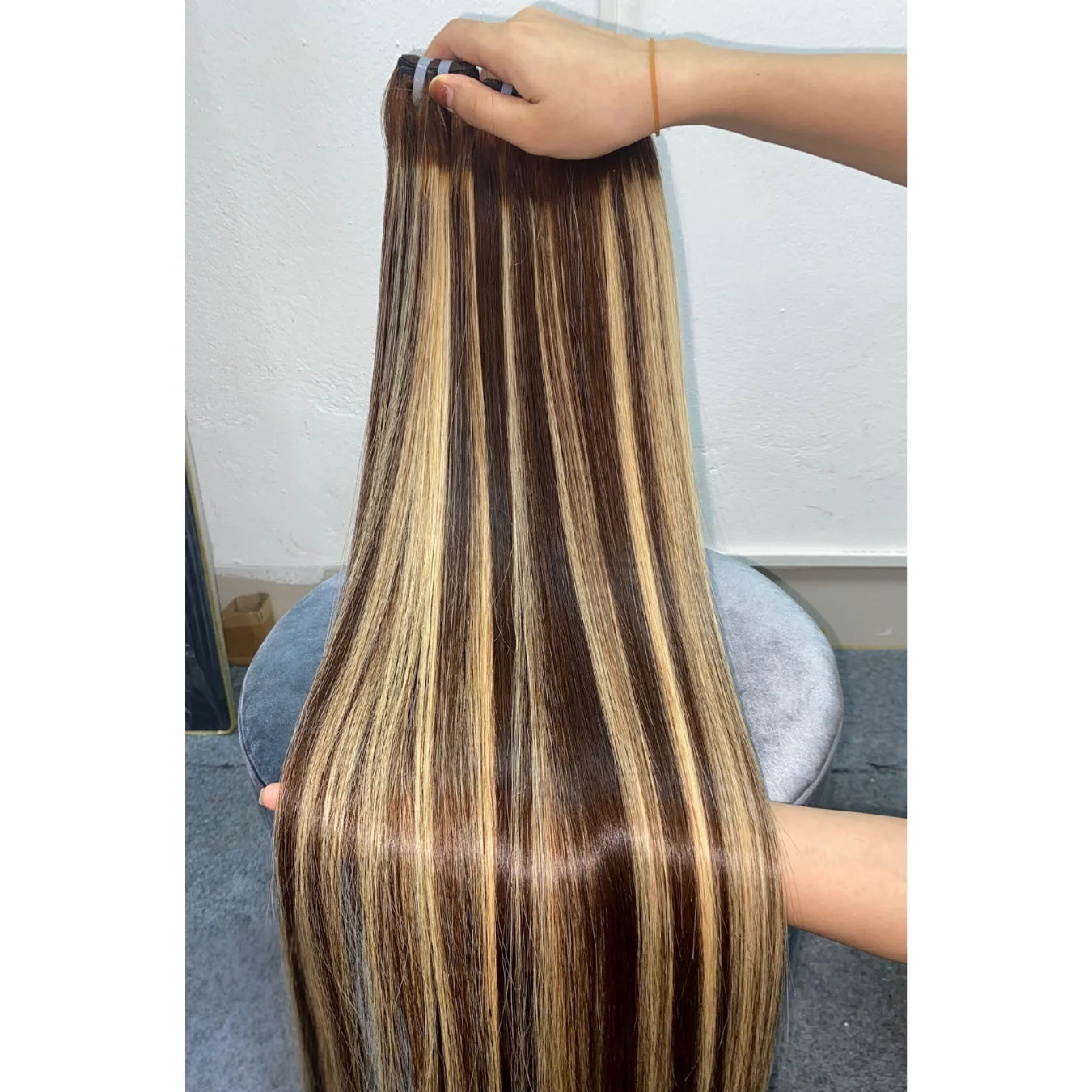 Unprocessed Custom Color Smooth Bone Straight Vietnamese Human Hair Highlight Wigs Human Hair Lace Front Human Hair Bundles