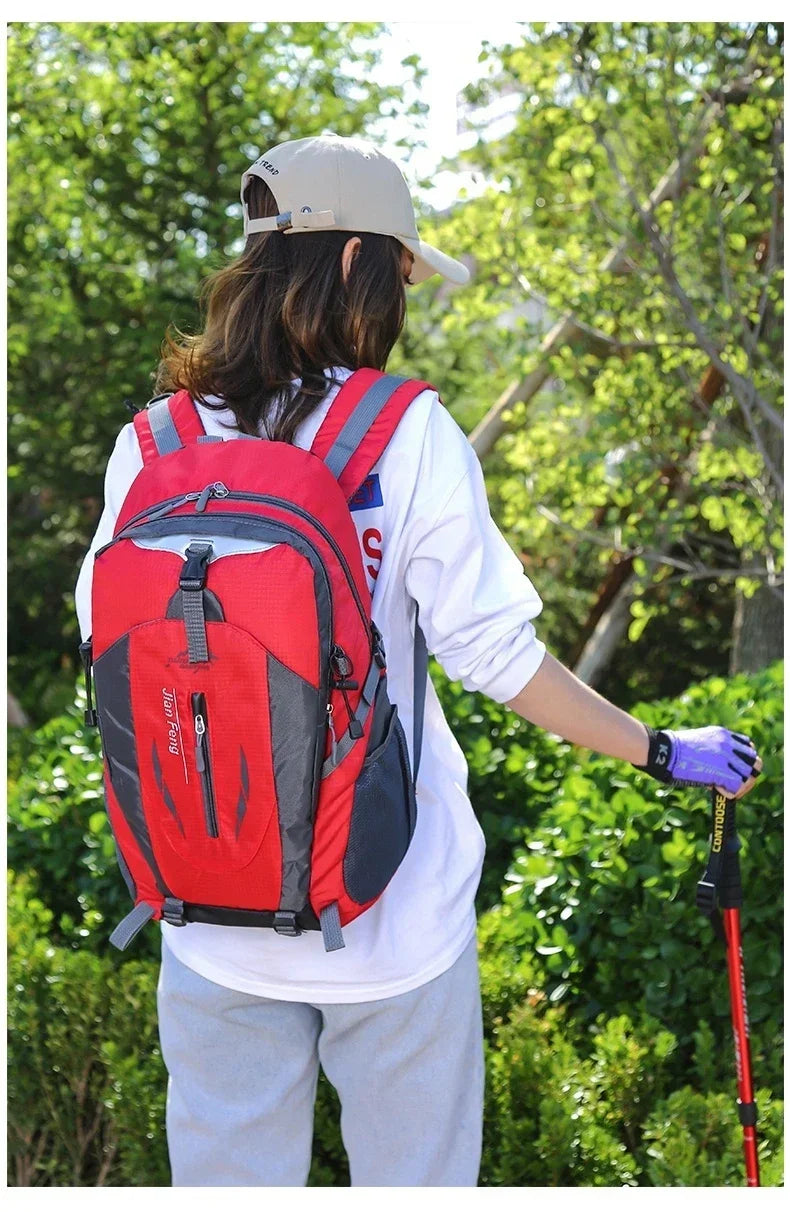 2026 Outdoor Travel Backpack Big Capacity Fashion Travel Backpacks Men Climbing Backpack Classic Sport Travel Backpacks