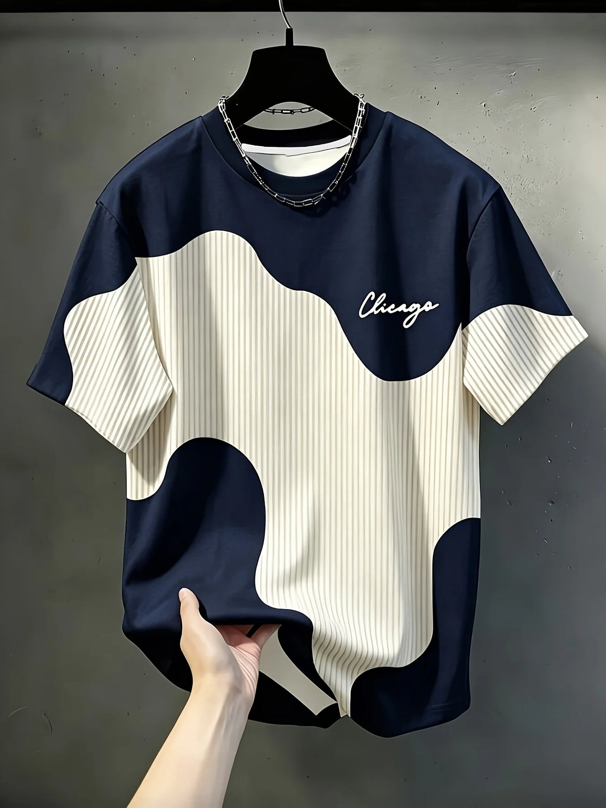 New Summer Men's Chicago Script Letter T-Shirt Asymmetrical Color-Block Vertical Stripes Crew Neck Casual Short-Sleeve Top