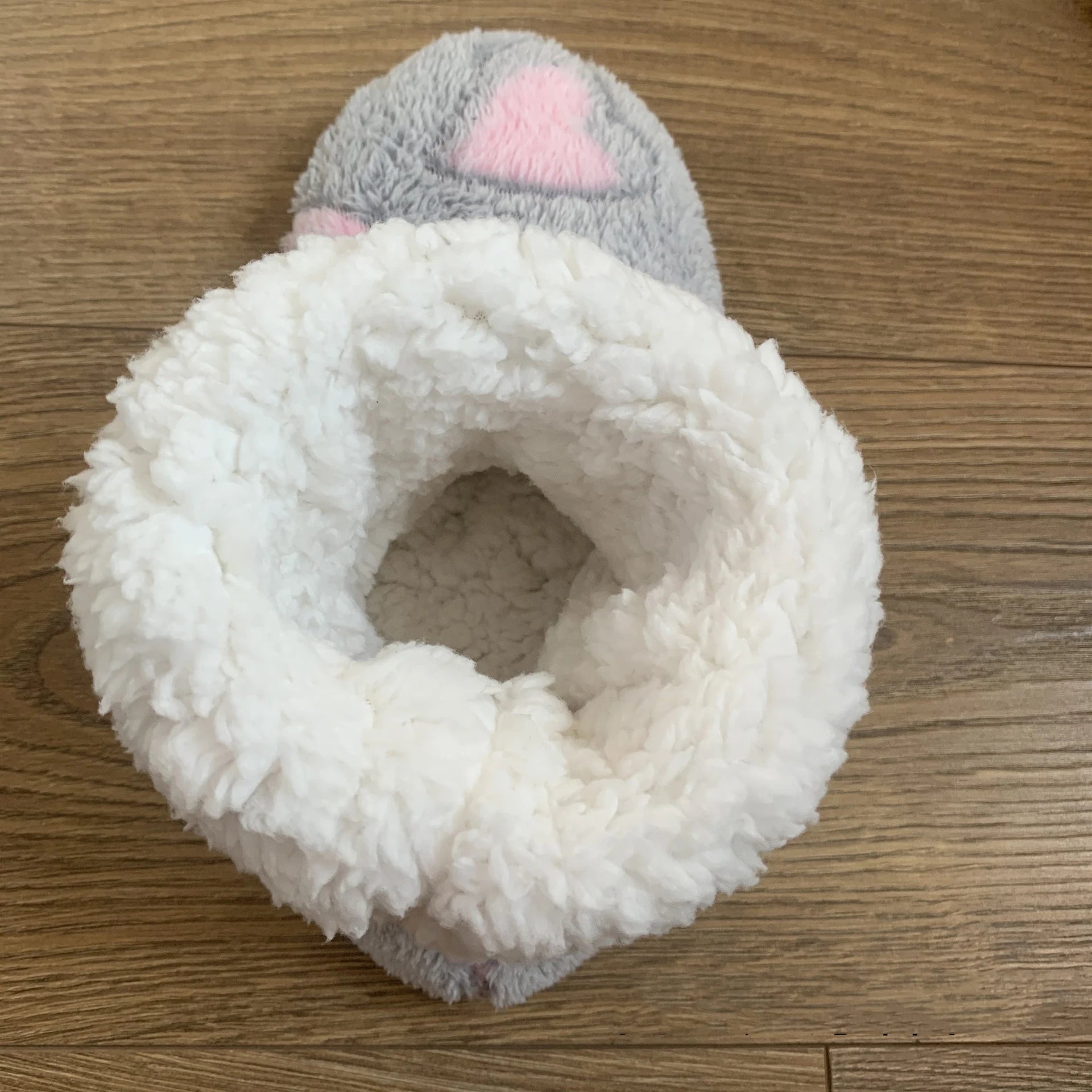 1 Pairs Women Slippers Autumn Winter Home Warm Padded Thickened Colorful Love Mid-calf Non Slip Women Floor Shoes Zapatos