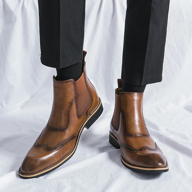 Genuine Leather Shoes Chelsea Boots for Women Retro Carved Boots Round Toe Ankle Boots British Style Women Shoes Winter/Autumn