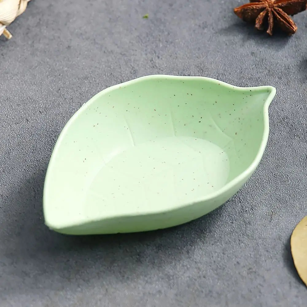 Durable Wheat Straw Seasoning Dish Kitchen Utensils Tableware Snack Plate Leaf Round Shape Tableware Bowl Barbecue