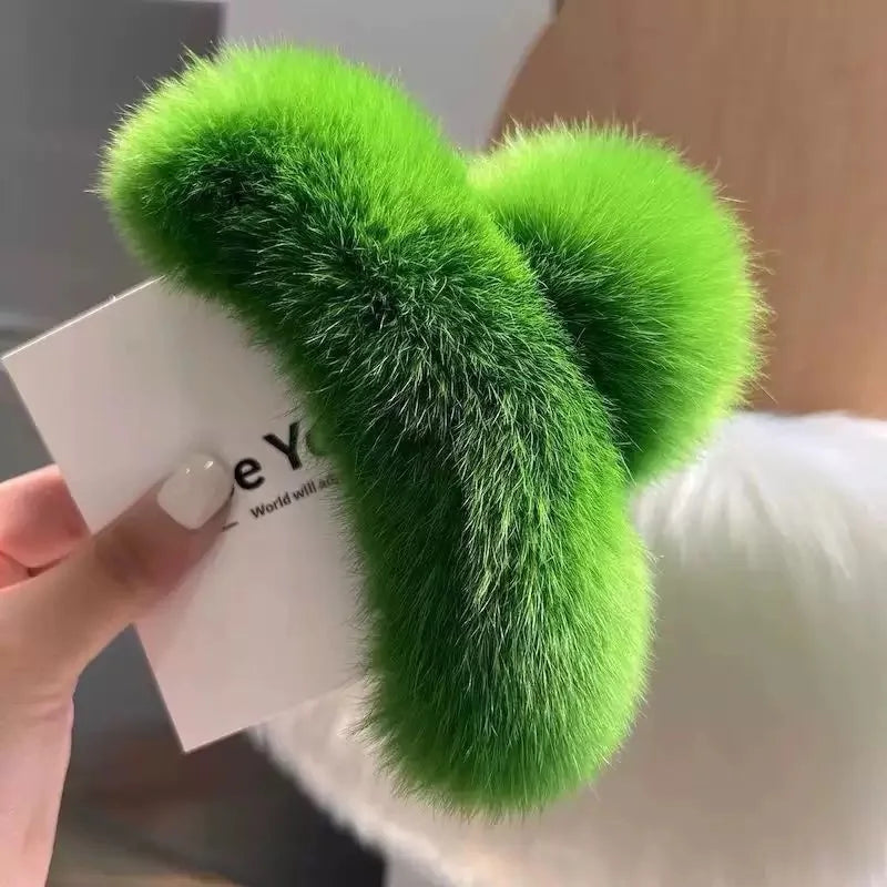 Oversized Plush Winter Clips For Thick Hair | Back-Of-The-Head Bun Styles | Soft And Warm Rabbit Fur Hair Accessories For Women