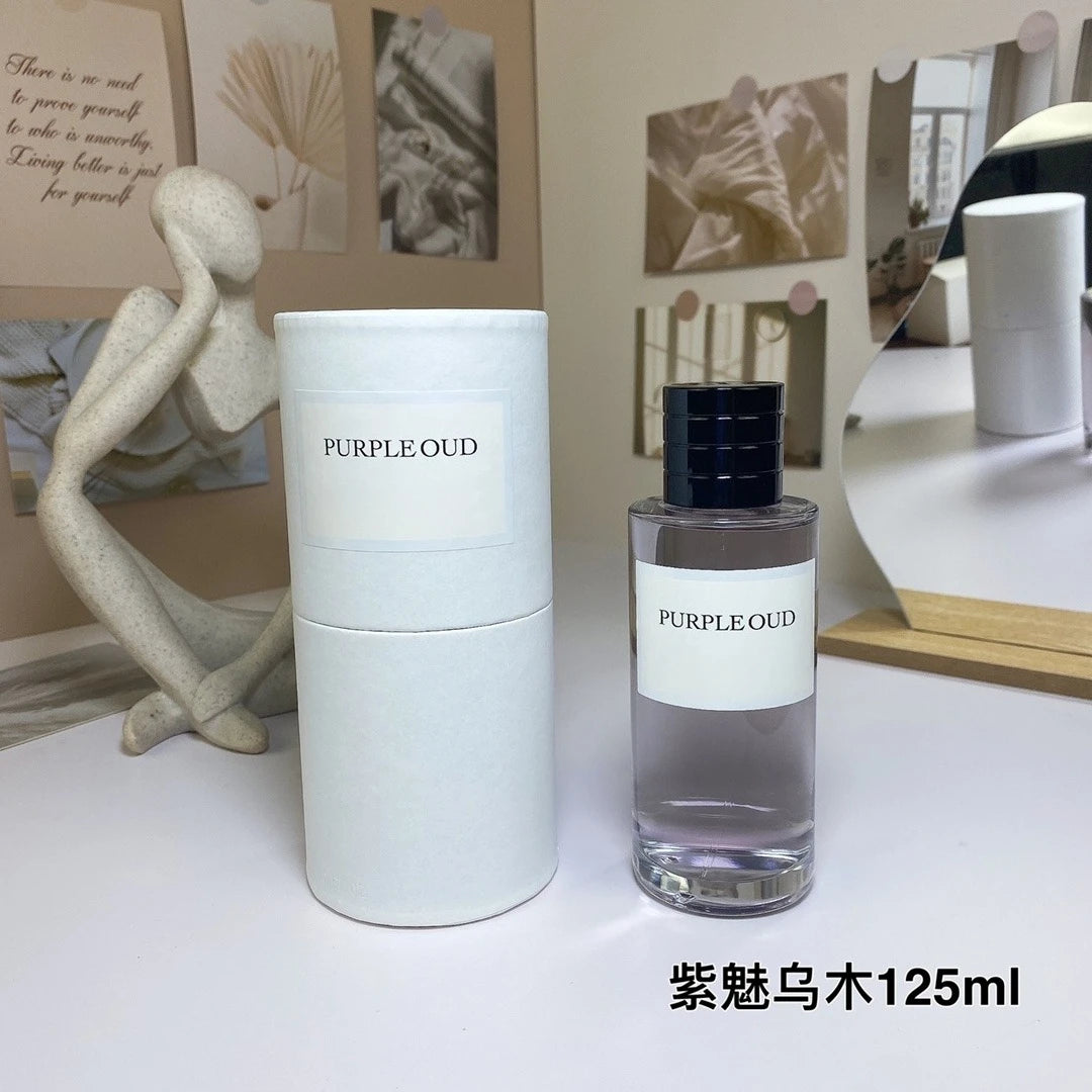 100/125Ml Unisex Brand Perfume Floral Herbal Notes Featuring A Mysterious Elegant And Rich Fragrance For Social Occasions