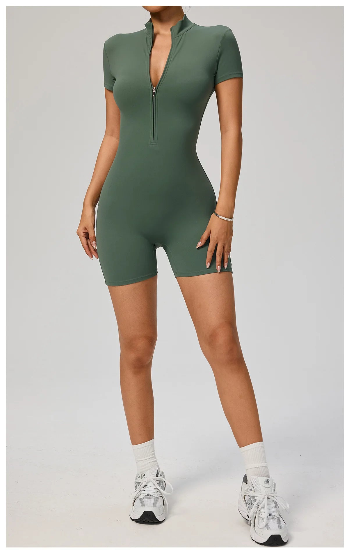 SOISOU Zipper Jumpsuit Women Short Sleeves Clothing Sportswear Woman Gym Yoga Sport Sets Nylon Workout Sets Women Tracksuit