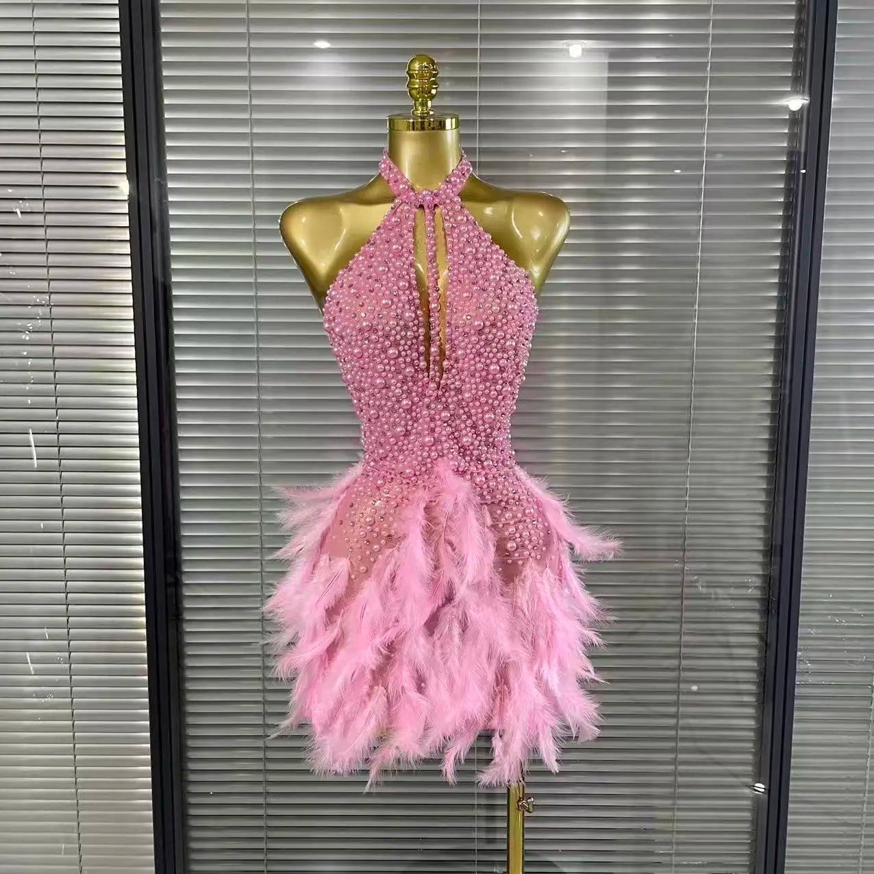 Shining Beading Women Sexy Halter Backless Feathers Bodycon Mini Dress Nightclub Party Celebrate Birthday Photoshoot Outfit