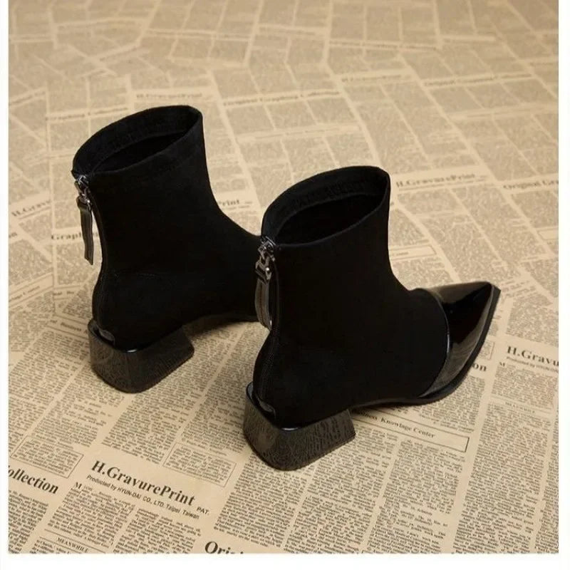 Women's 2026 New Autumn and Winter Fashion Retro Pointed Ankle Boots  French Temperament High Heels and Zipper Short Boots