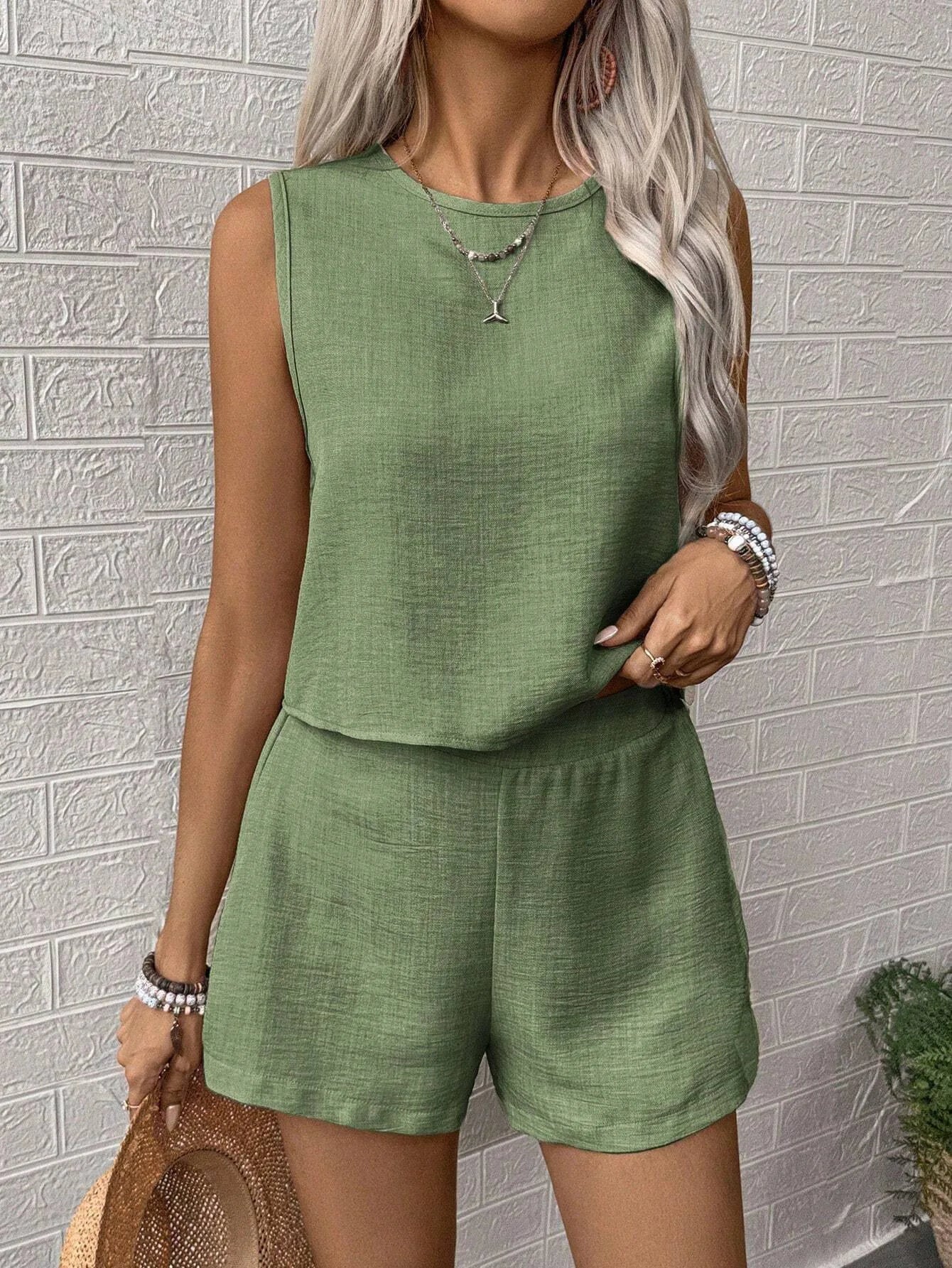 2026 Summer Women Solid Color 2Pcs Set Sleeveless Top Shorts Minimalist Casual Streetwear Loose Daily Vacation Outfit