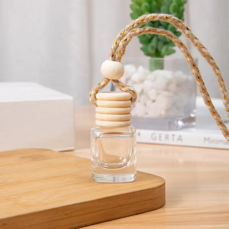 1Pcs Car Essential Oil Diffuser Fragrance Air Freshener Scent Perfume Bottle Ornament Small Round Cap Empty Bottle Pendant