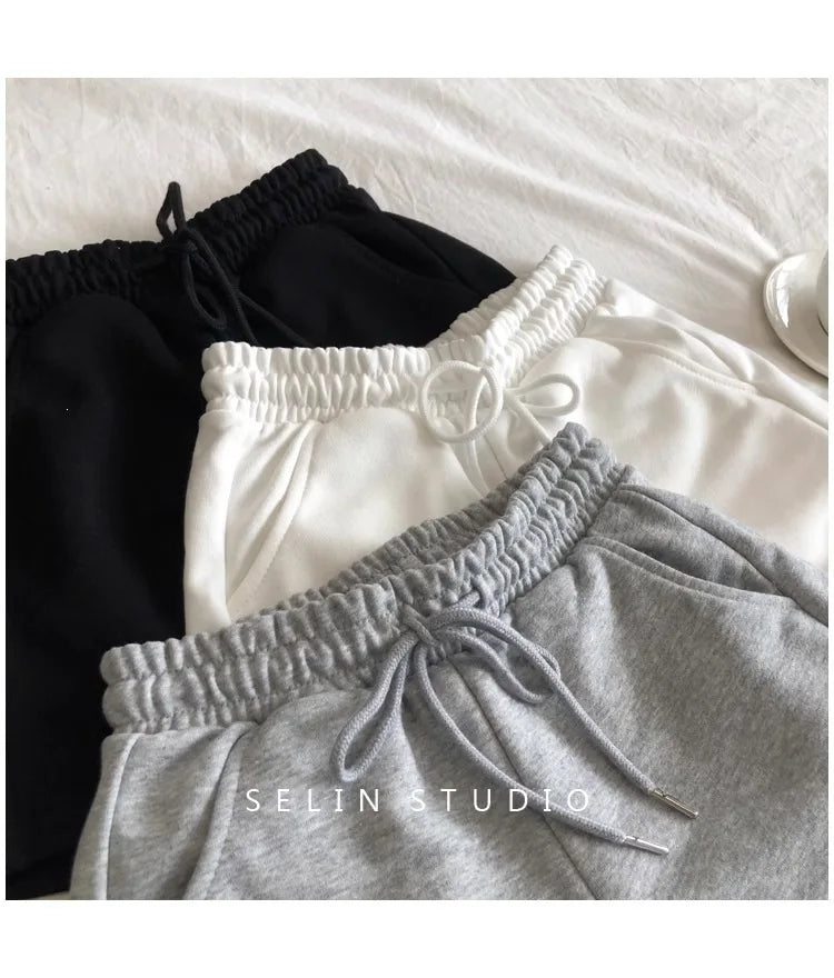 Womens High Waist Sporty Shorts Elastic Waist Loose Fit Versatile Three Quarter Length Hot Pants Summer Outdoor Breathable Short