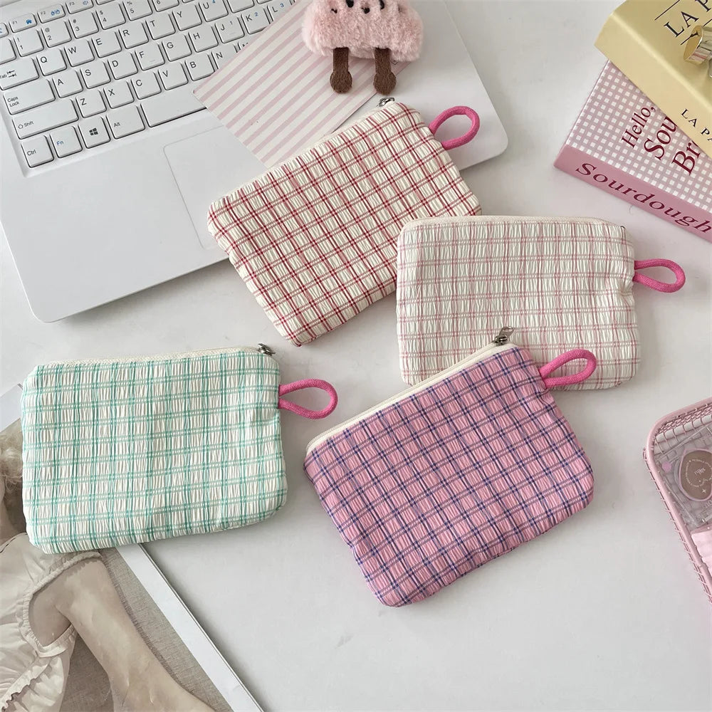women's Coin Purses Korean Floral Countryside Style Sweet Kawaii Coin Purses Portable Lipstick ID Key Storage Bag Cosmetic Bag