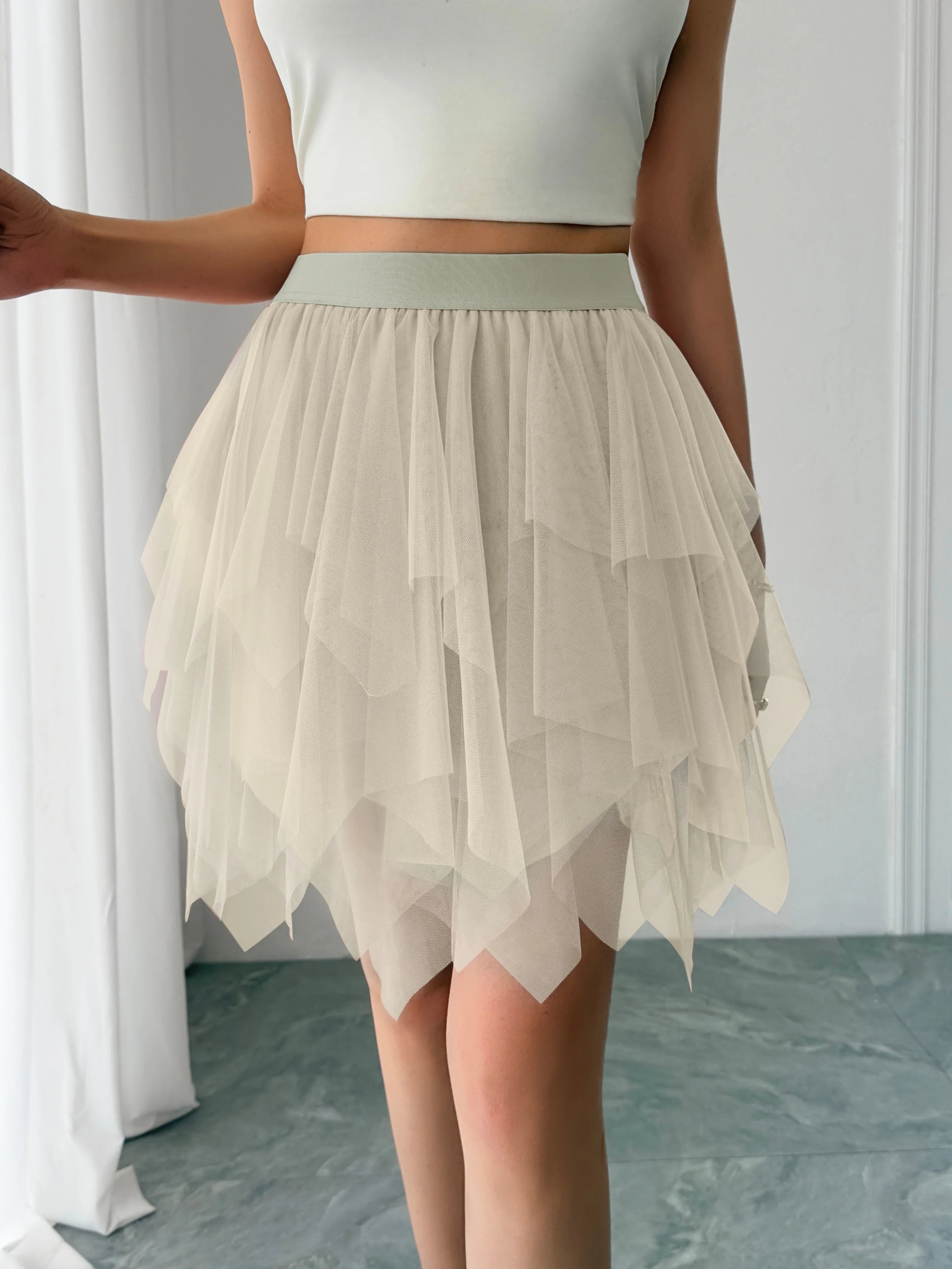 Women's mid waist chiffon mini skirt summer casual asymmetrical hem layered ruffle A-line skirt holiday sweet fairy skirt