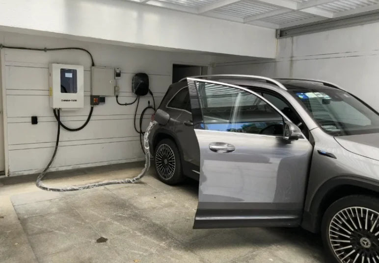 YuGong New CCS1 15kw/20kw/30kw/40KW DC Fast EV Charger CCS COMBO Wallbox Charging Stations up to 40kw