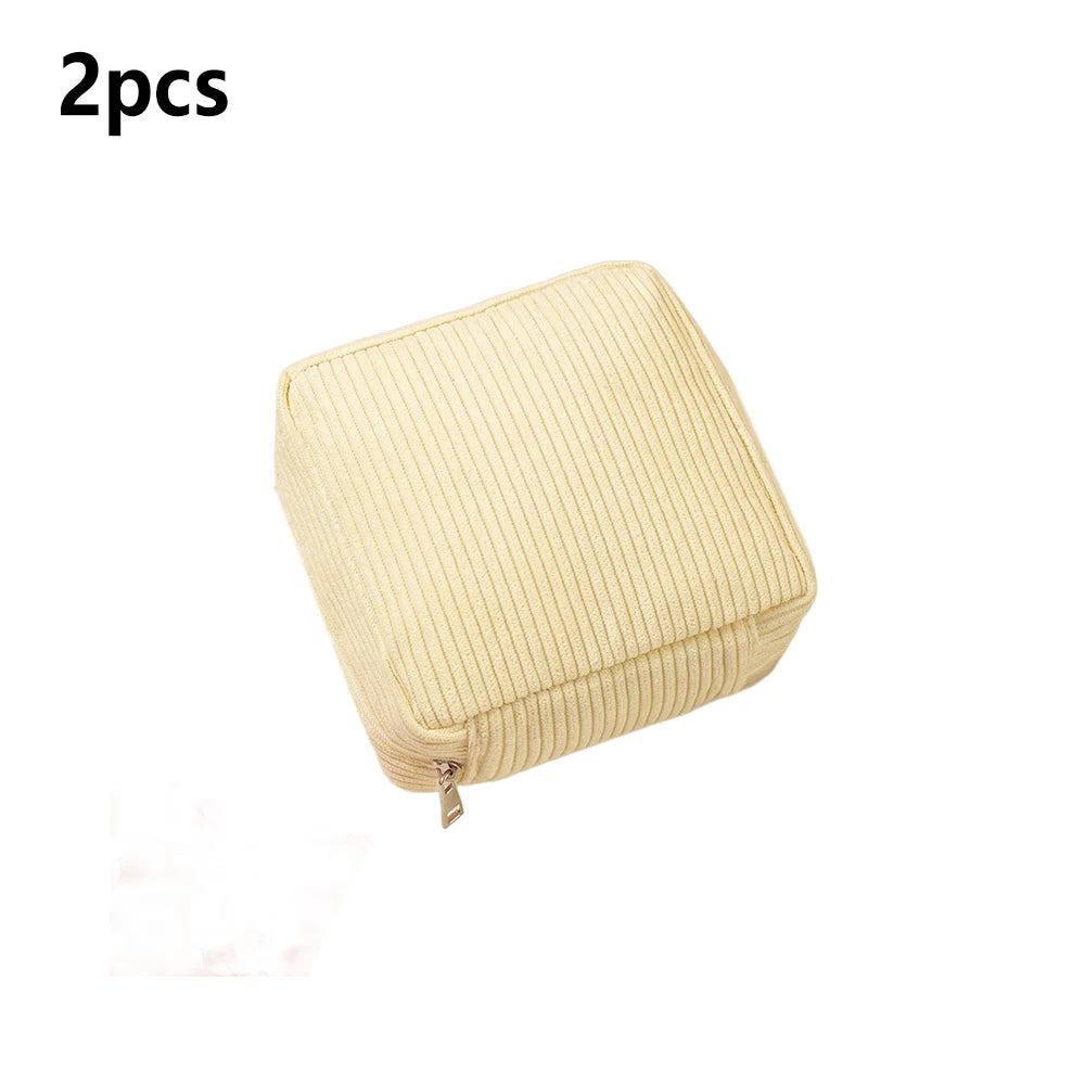 Mini Toiletry Bag, Emergency Bag Aesthetic Cosmetic Bag Small Make-Up Sanitary Napkin Made of Corduroy Makeup Bag for Women
