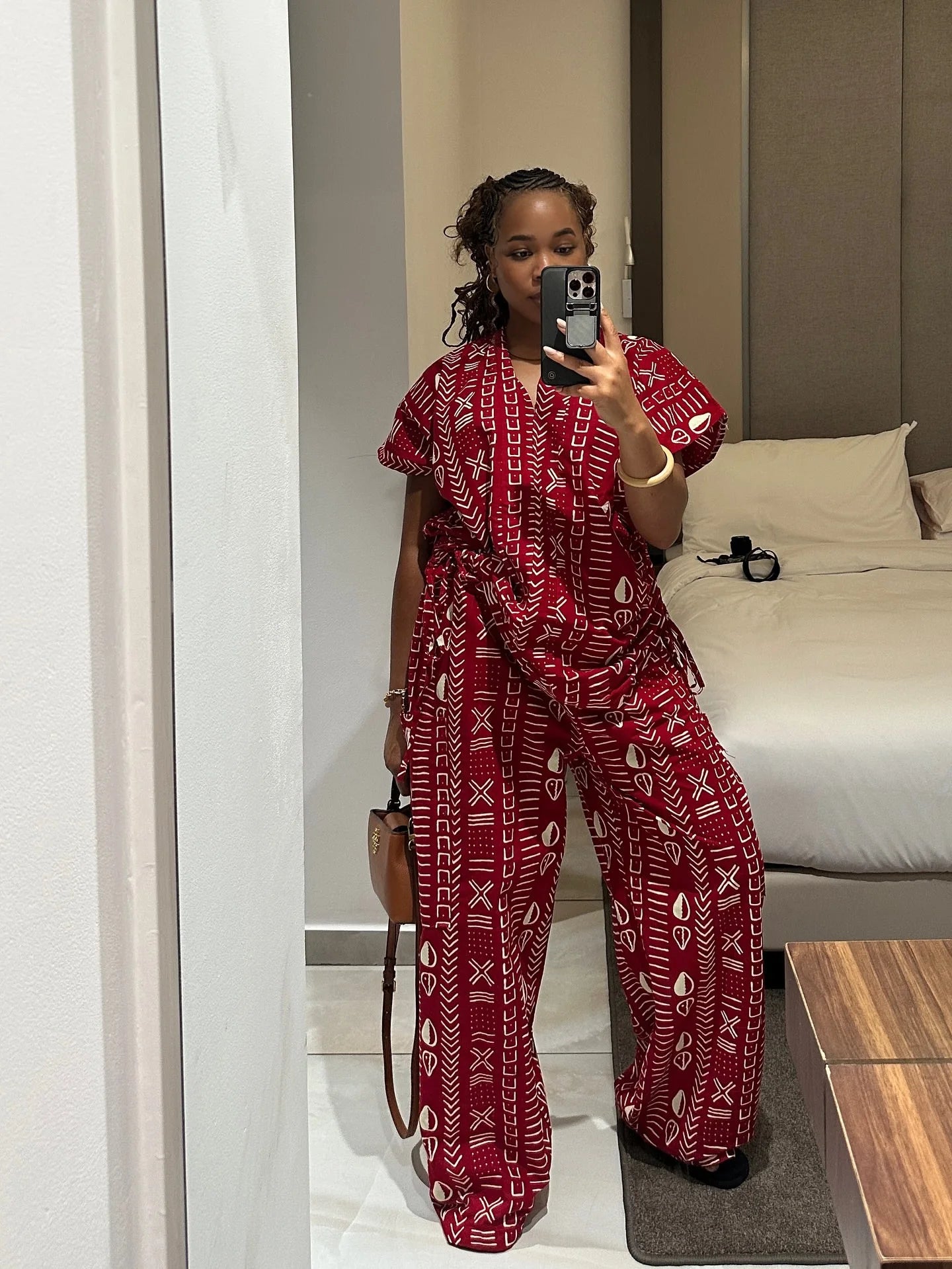 New Fashion Printed Two-piece Set Women's Loose Casual Short-sleeved Drawstring Waist Slimming V-neck Shirt Wide-leg Pants Sets