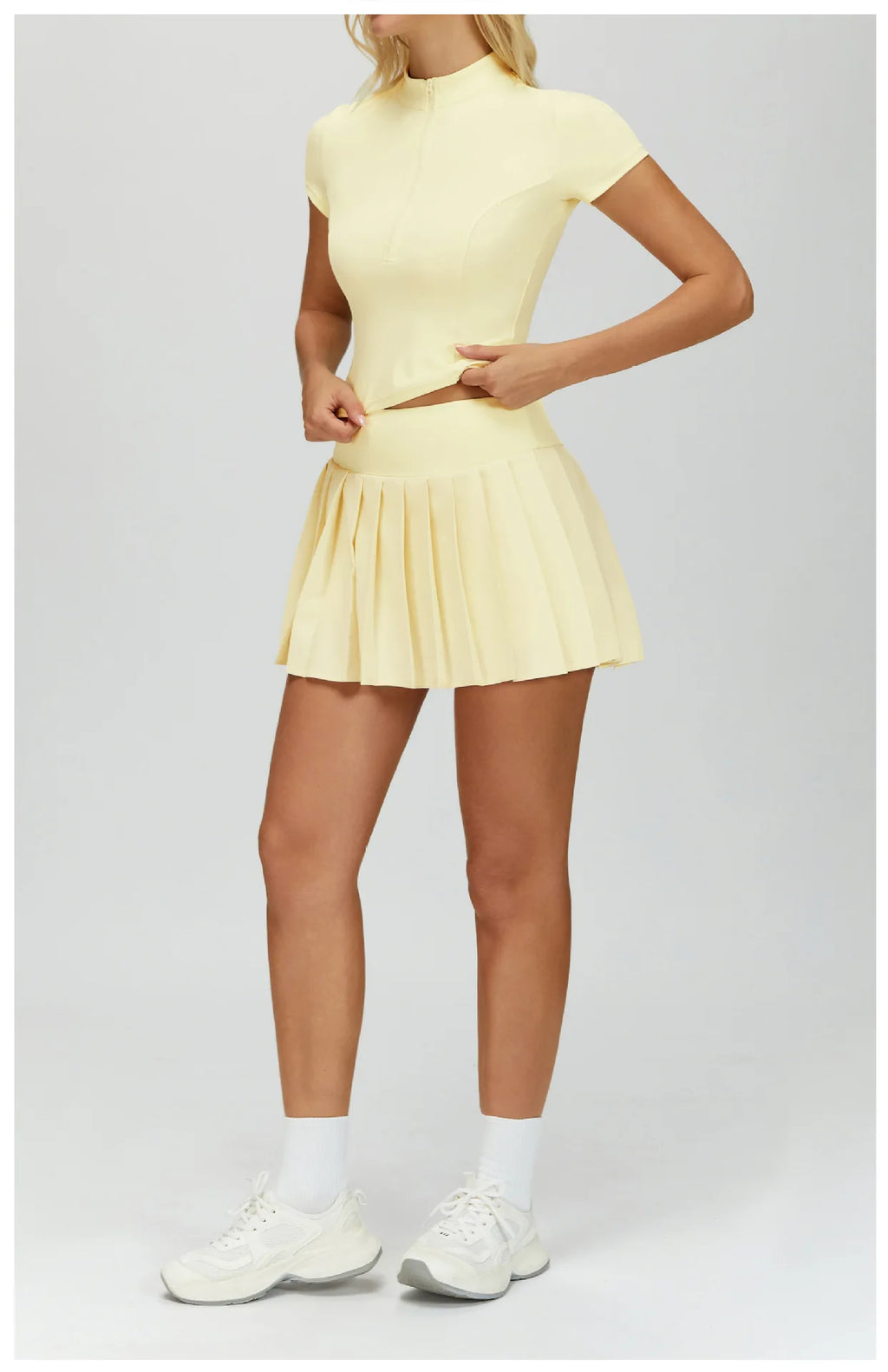 Custom LOGO women's fashion nude yoga clothes pleated tight sports outdoor running Golf and Tennis skirt fitness two-piece set