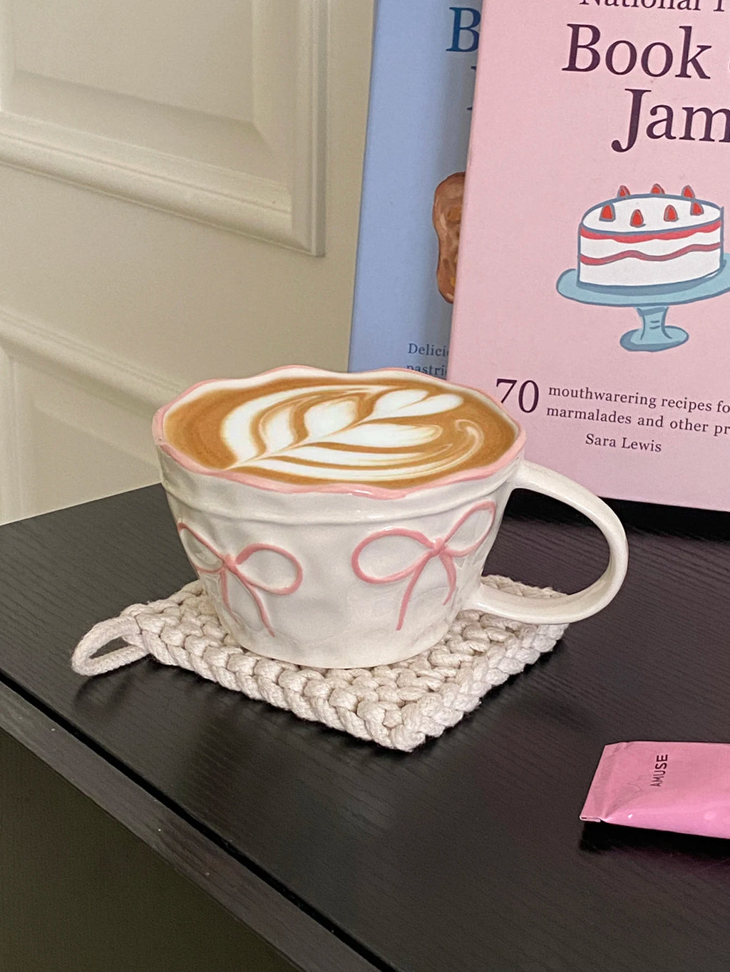 1Pc Ceramic Mug with Bowknot, Exquisite and Simple Design, Large Capacity Couple's Matching Mug, Suitable for Home Decoration, Home Drinking, Candlelight Dinner, Coffee Latte Art Cup, Holiday Gift, Exquisite Gift