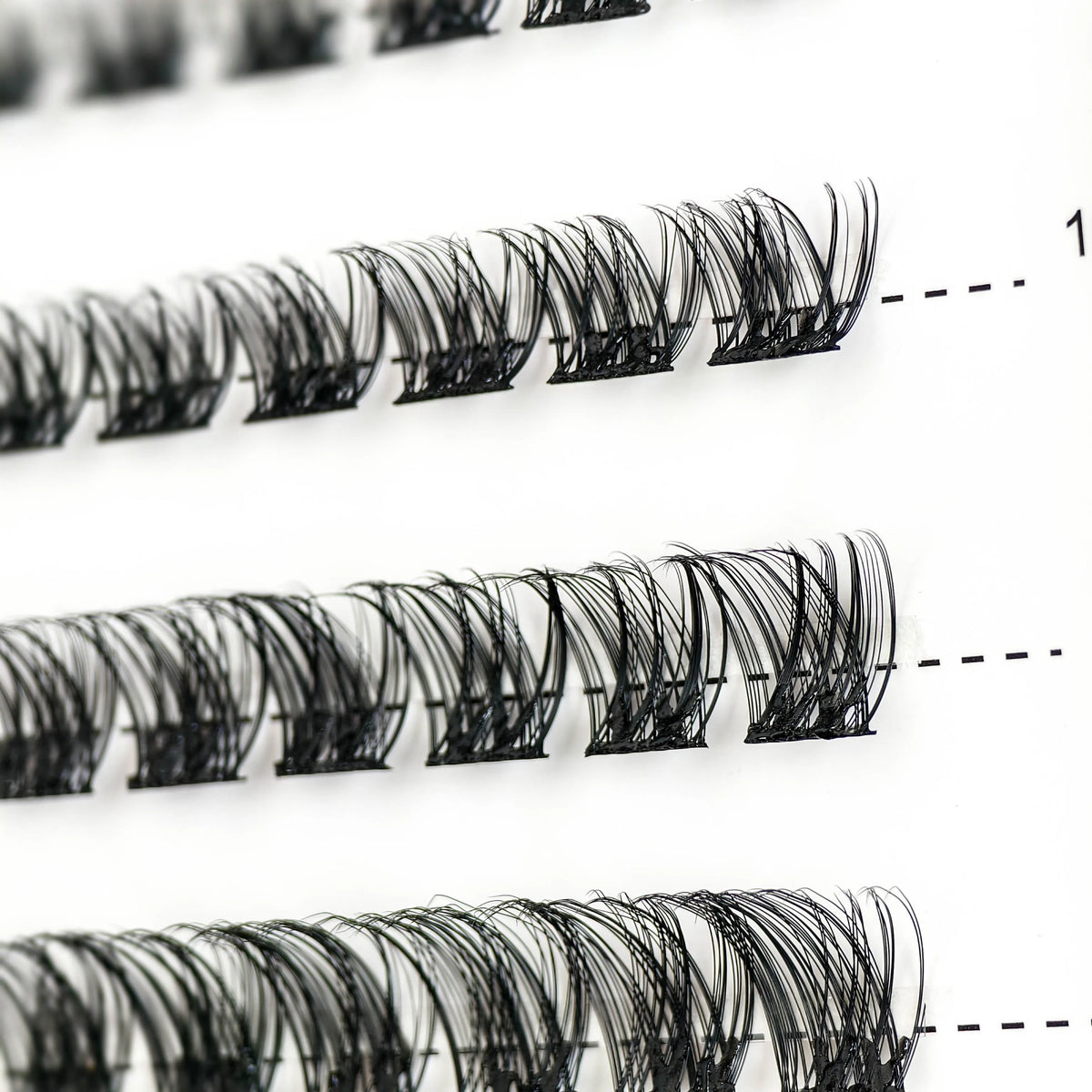 Press On Lash Clusters Self Adhesive Eyelashes Pre-Glued Cluster Lashes Self Stick Eyelash Clusters Pre-Bond DIY Lash Reusable