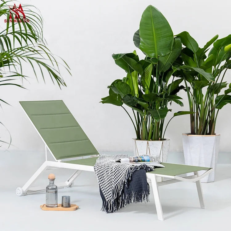 Garden Patio Furniture Adjustable Reclining Aluminum Sunbed Beach Hotel Stackable Outdoor Swimmning Pool Sun Lounger