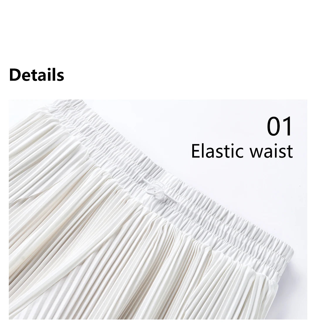 Stretch Outdoor Activities Gym Shorts for Summer Training Women's Quick Dry Sport Pleated Shorts with Hidden Pocket