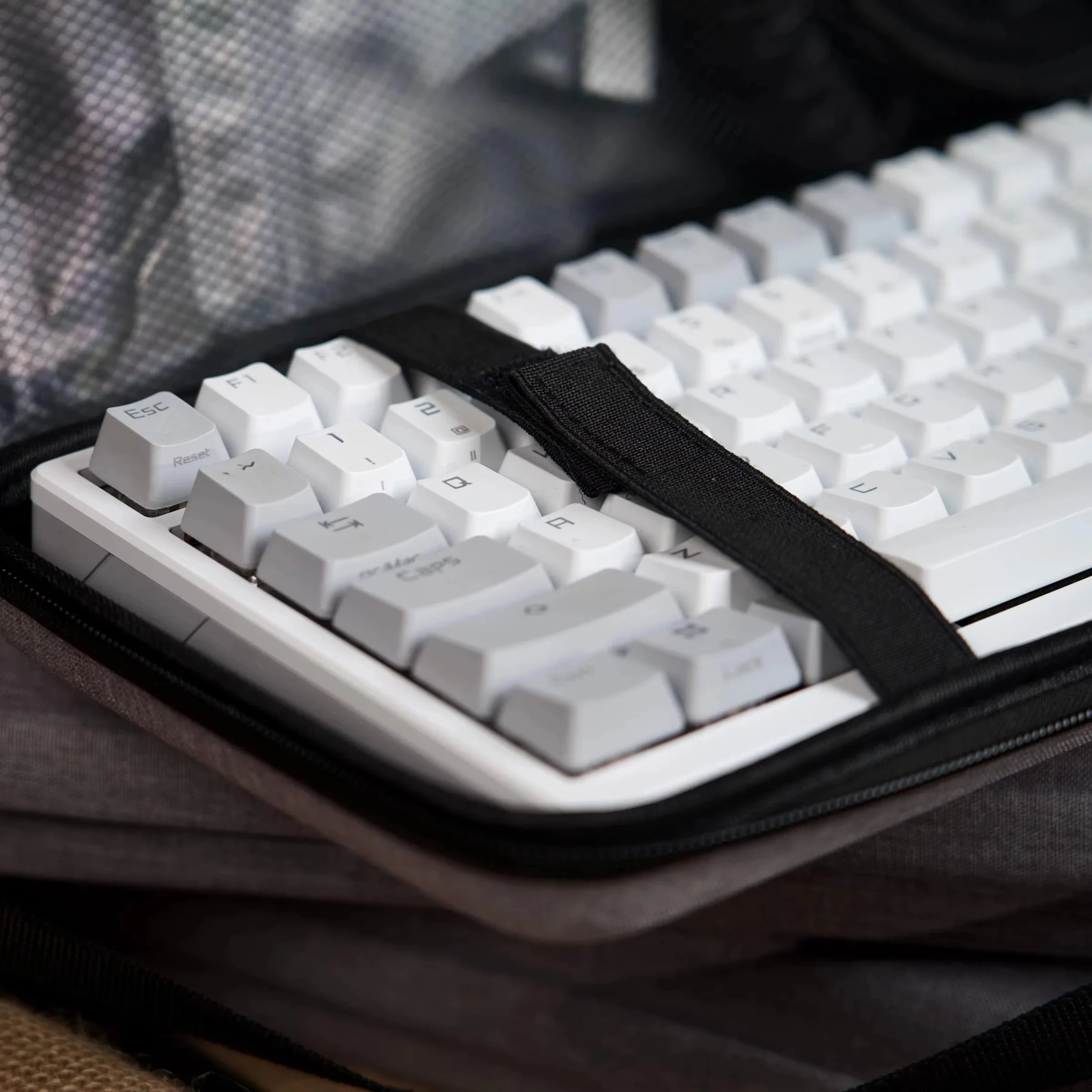 Hard Case Keyboard Storage Bag Grey Black Dustproof Protective Keyboard Box 60 75 80 95 100 Layout Mechanical Keyboard Case