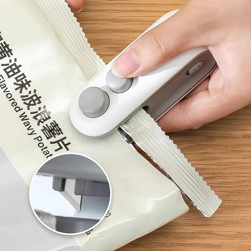 Mini Heat Bag Sealing Machine Plastic Bag Sealer Portable Food Bag Heat Sealer Machine Opening Machine Kitchen Gadgets