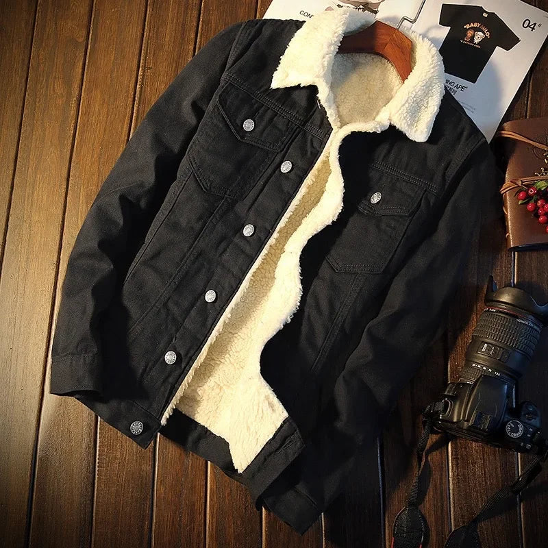 Winter Korean Fashion Men's Warm Denim Jacket Plush Lining Denim Coat Male Thicken Fleece Stylish Pockets Buttons Jean Outerwear
