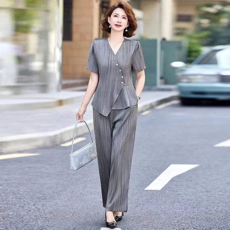 2025 Female Fashion Short Sleeve 2PCS French Women New Two-piece Set Summer Middle Aged Mother Solid Color Wide Leg Pants Outfit