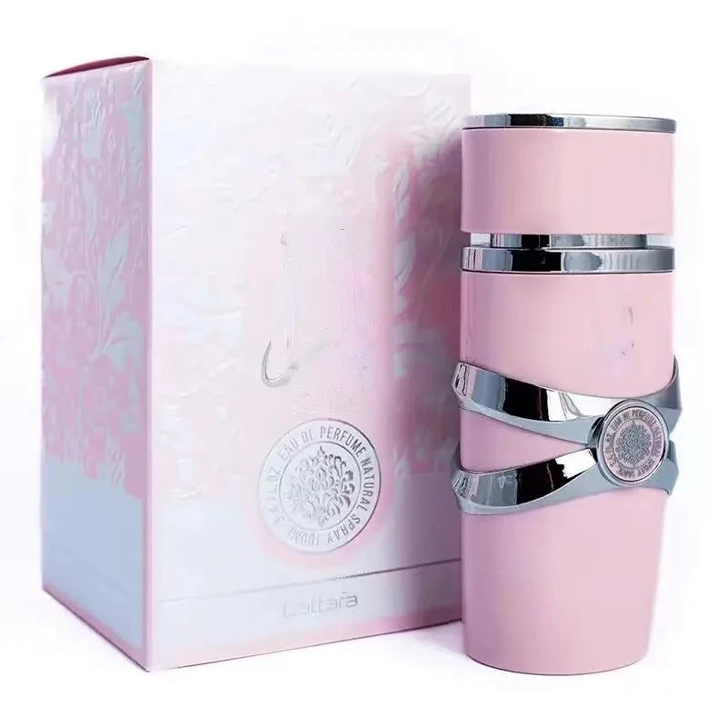 YARA Yala perfume is a soft and sweet oriental flower and fruit fragrance perfume. The tail notes of vanilla, musk, and amber are sweet and elegant, exuding a gentle and charming Middle Eastern charm. The pink bottle body des