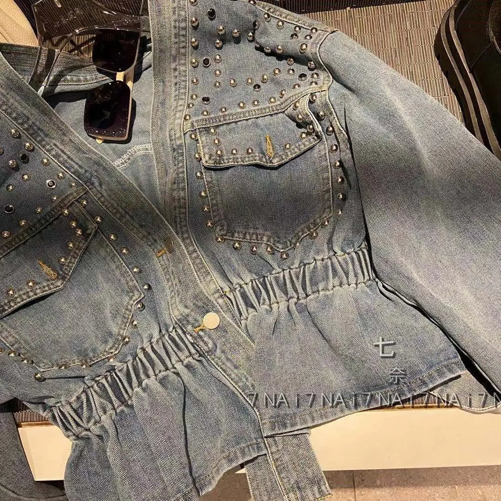 Design Inspired Denim Jacket For women 2026 Spring Autumn New Heavy Industry diamond Studded Nail bead Slimming Long sleeved Top