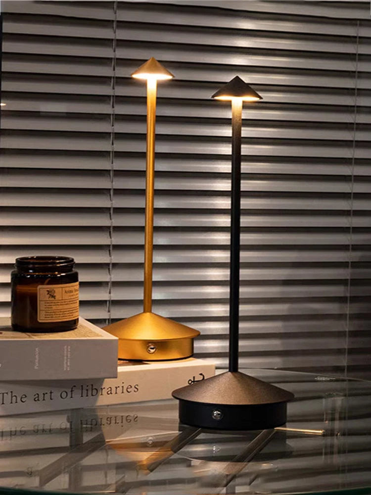 Creative Dining Touch Led Hotel Bar Coffee Pina pro Table Lamp Rechargeable Table Lamp Lampada Da Tavolo Decorative Desk Lamp