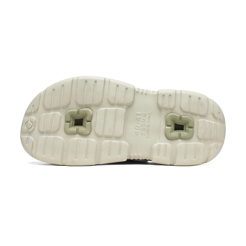 Summer New Style Men's Simple Hollow-Out Dual-Wear Beach Flip-Flops, Sizes 38-45, Thick-Soled Drainage Eva Sandals