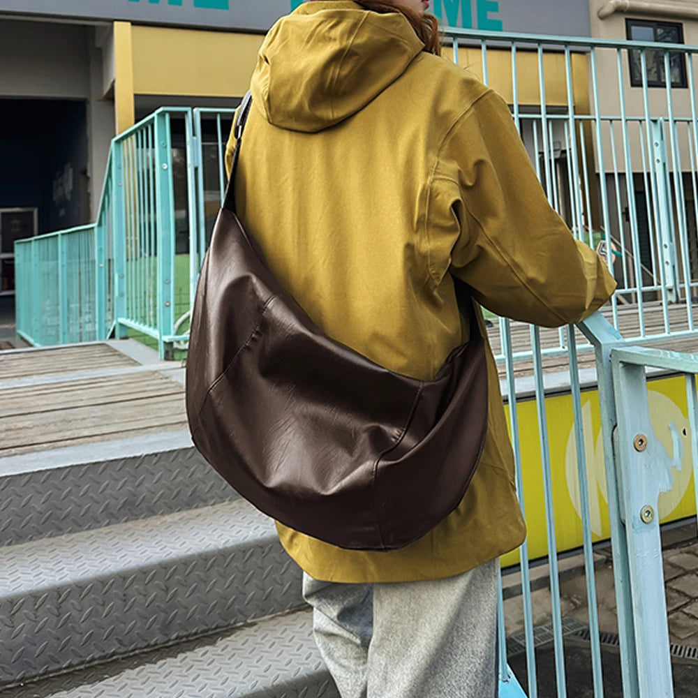 Men's Crossbody Bag Casual Versatile Fashionable Large Capacity Waist Bag Simple Lightweight Outdoor Sports Backpack