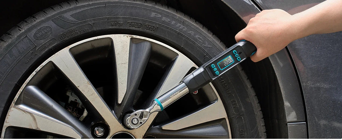 SEESII D2 Lite Pro 3/8" Digital Torque Wrench 220Nm LCD Display Real-Time & Peak Modes Preset & Data Storage Dual Alarm for Bicycle Car