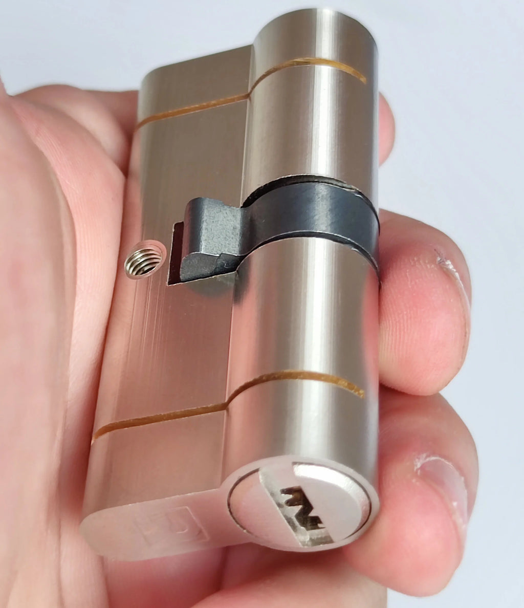 European standard high quality Cylinders， Lock cylinder ，Door cylinder ， Entry door lock Cylinders for locks ， Cylinder door