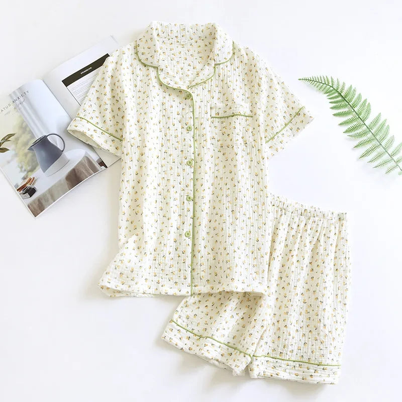 Japanese summer new ladies cotton gauze short sleeve shorts pajamas suit cute heart-shaped thin section home service suit woman
